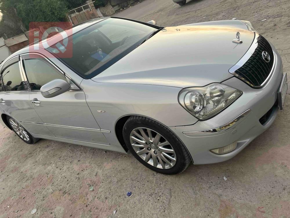 تويوتا كراون